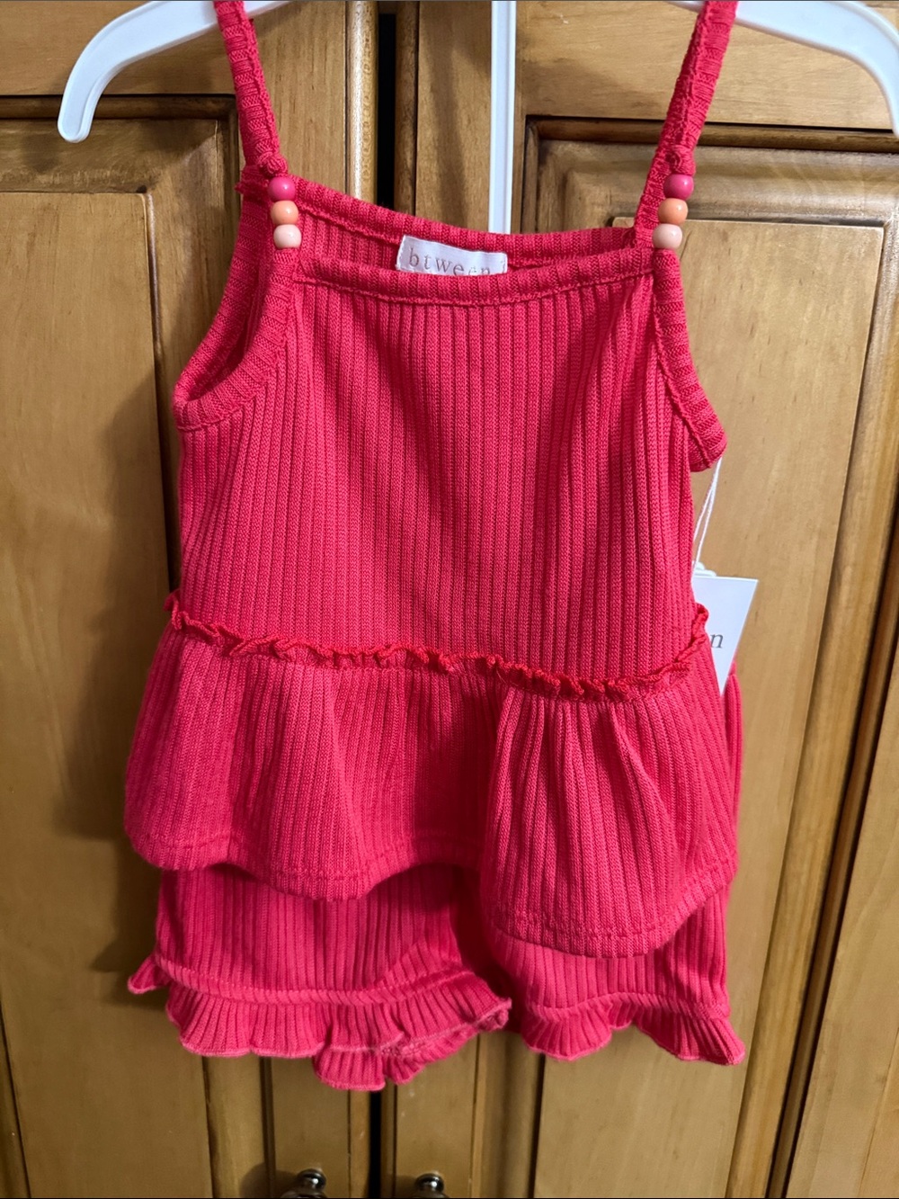 BNWT 3T soft knitted set